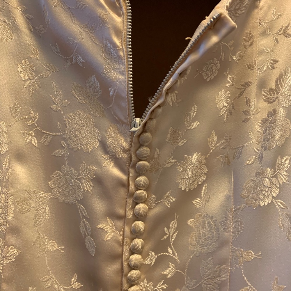 Vintage 1961 Handmade Wedding Dress w/veil sz 6-8 - Picture 14 of 16